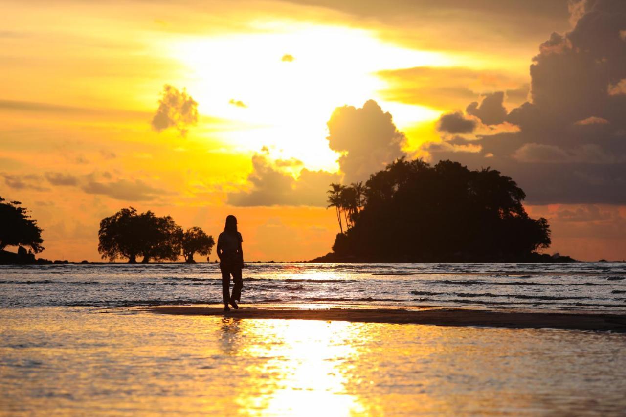 Naiyang Discovery Beach Resort Sha Nai Yang-stranden Eksteriør billede